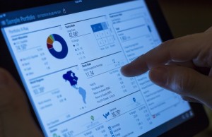 Stash vs Acorns: Which Investing App is the Best Stash vs Acorns: Which Investing App is the Best