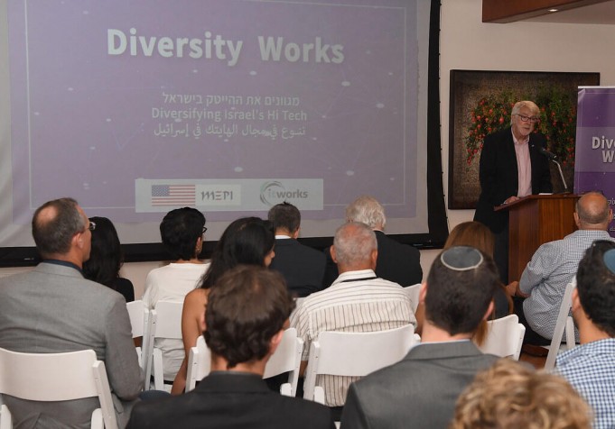 Guidelines For How Diversity Effective In Large Companies