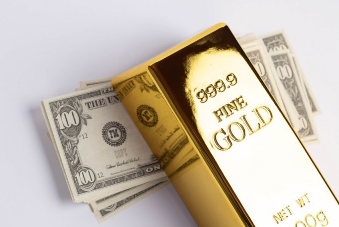 6 Reasons Why You Should Consider Investing in Gold