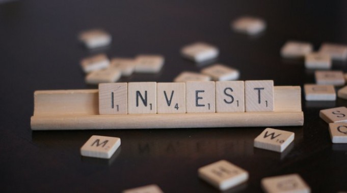 Top 10 Experienced Investors on How to Invest in the Market