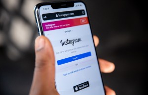 Best Tricks and Hacks to Increase Engagement on Instagram Best Tricks and Hacks to Increase Engagement on Instagram