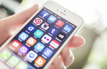 How to Hide Apps in Your New iPhone How To Hide Apps In Your New iPhone